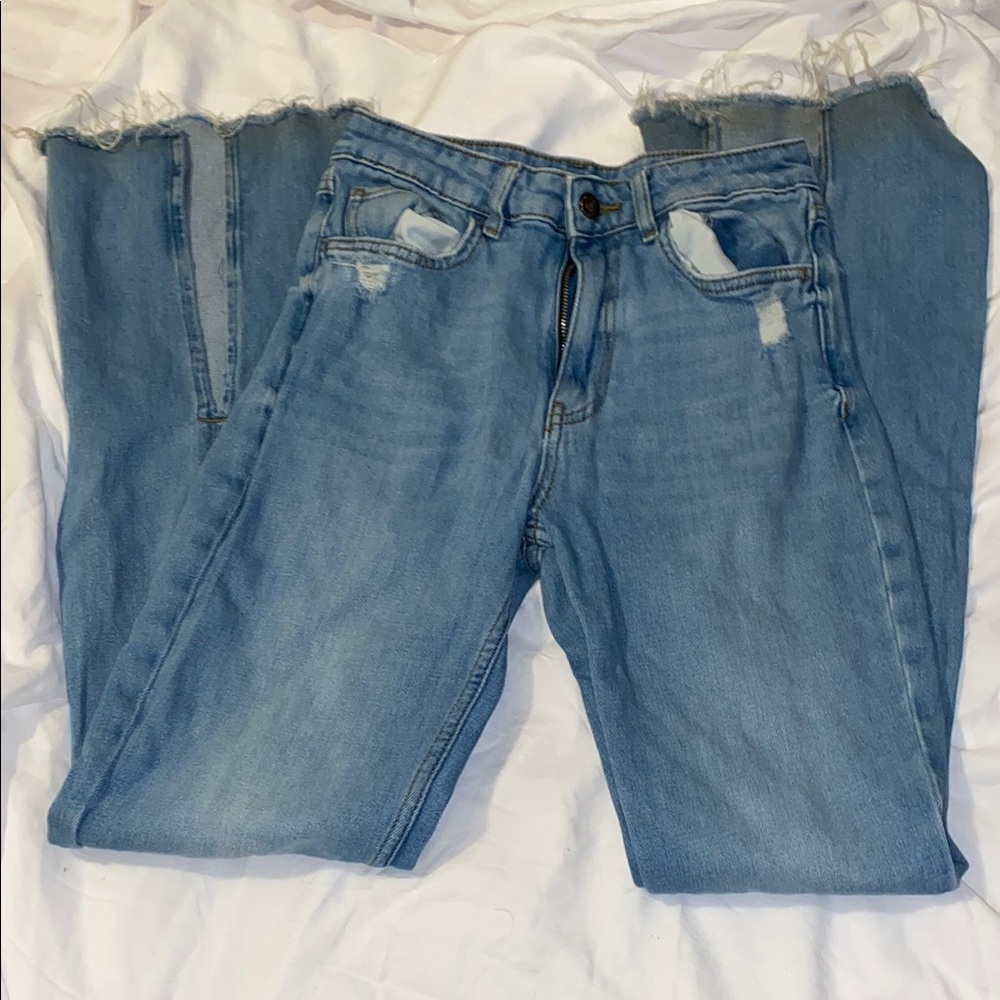 Forever 21 Blue Ankle Cropped Jeans